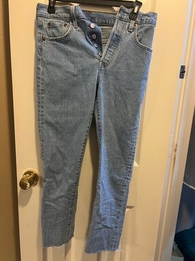 Classic High-Waist Light Blue Women’s Jeans - Levi